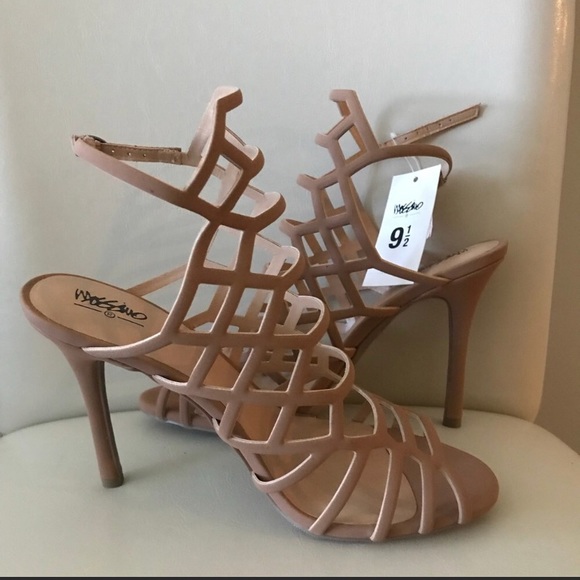 Mossimo Supply Co. Shoes - NWT Mossimo Tab Heels 9.5